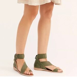 Free People Khaki Vale Boot Sandals Size 39 Green Ankle Strap Boho Festival NEW